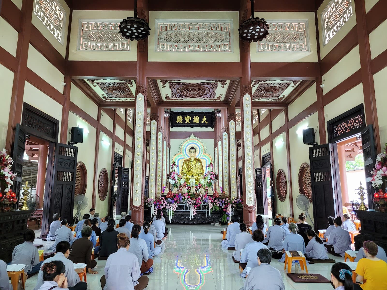 Chùa Di Lặc