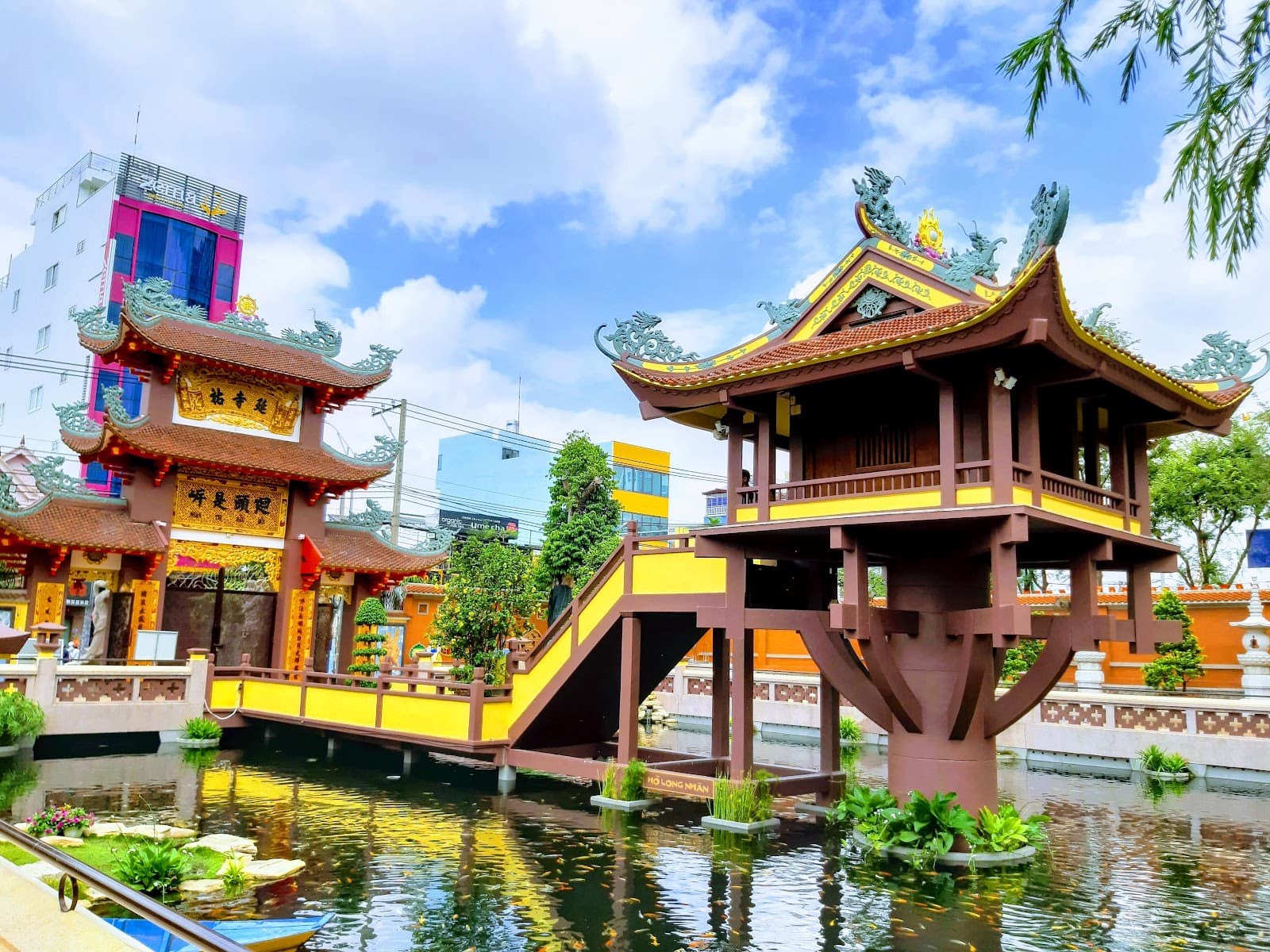 Chùa Một Cột