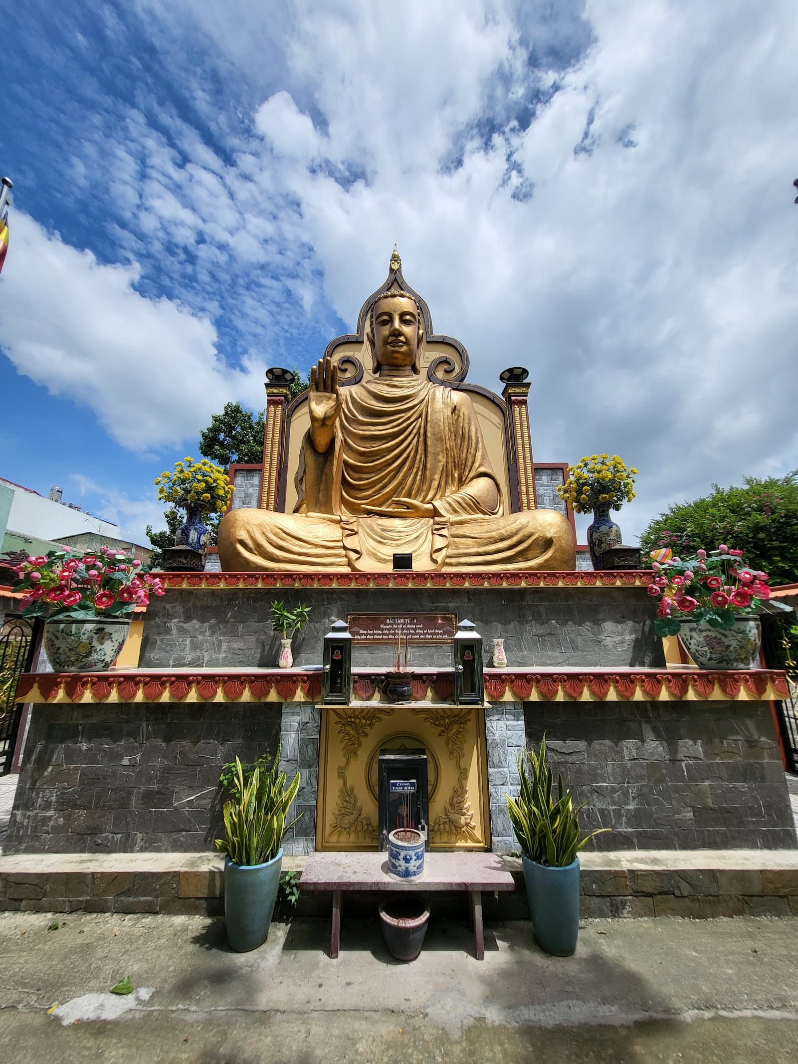 Chùa Nam Tông