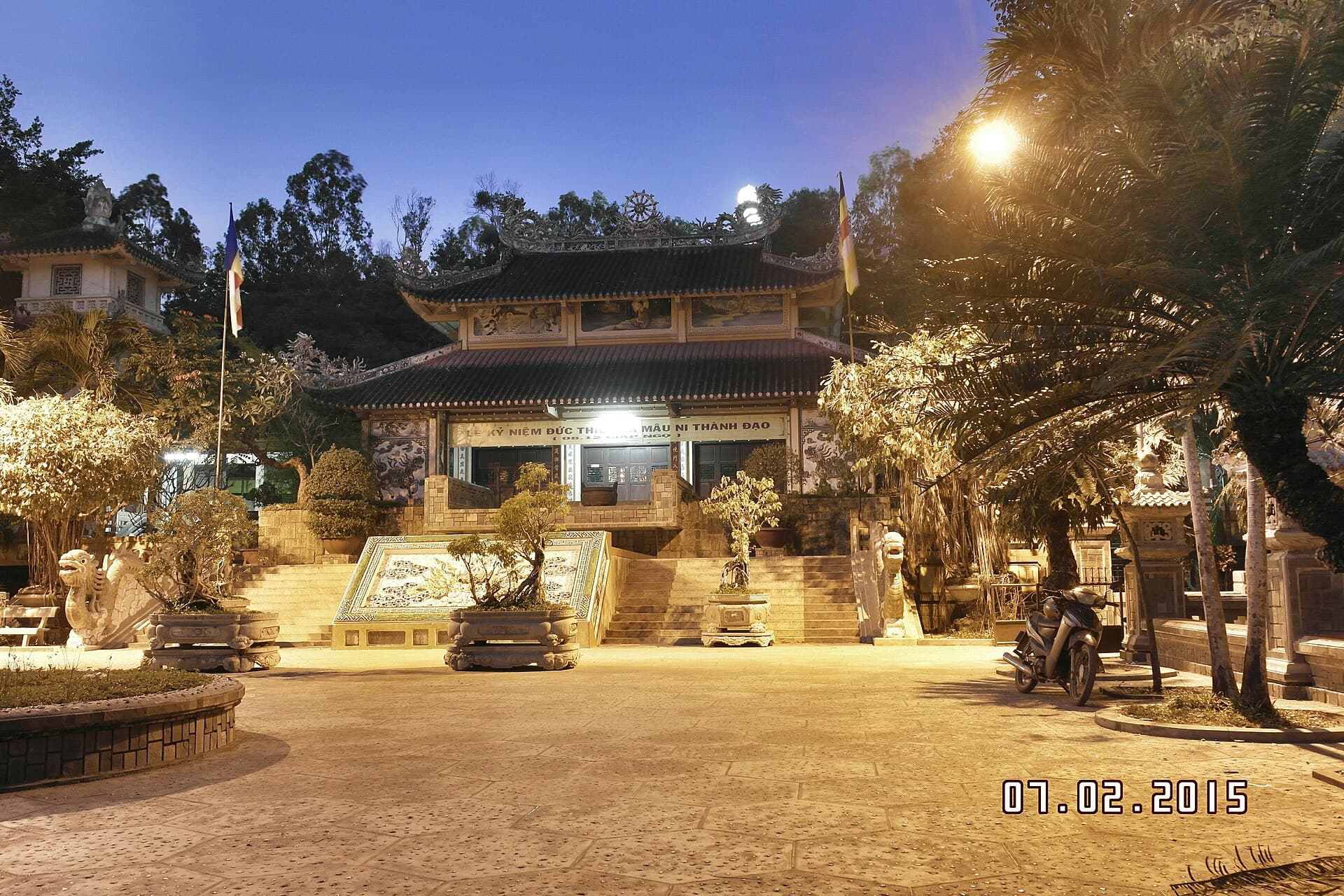 Chùa Long Sơn